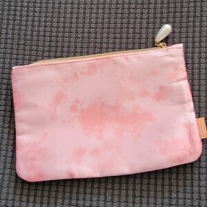 Ipsy Pink Cosmetic Makeup Glam Bag Accessories Pouch w Tear Pearl Pull